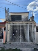 Casa en venta en el Centro a dos calles de Paseo Montejo