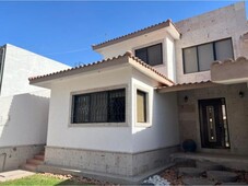 casa en venta en villa frondoso