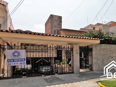 Casa en renta Mariano Azuela, Ciudad Satélite, Naucalpan De Juárez, Estado De México, México