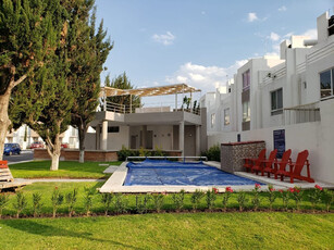 Hermosa Casa En Sonterra, Estudio, Jardín, 2 Recámaras, 2.5