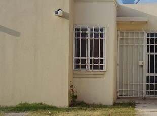 Rento casa en Rancho San Pedro Querétaro