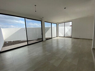 Se Vende Casa En Zen Life Con Gran Jardín, 3 Recamaras, Fami