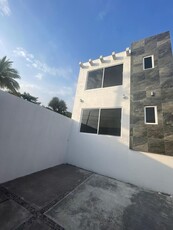 Doomos. Casa sola en Venta en Fracc. Las Brisas, Temixco, Mor.