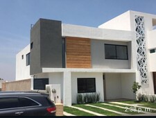 casa en venta recamara en planta baja. juriquilla querétaro