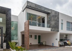 casas en venta - 160m2 - 3 recámaras - santiago momoxpan - 3,850,000