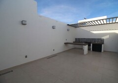 excelente penthouse en venta con enorme terraza en col virreyes naranjos 671