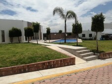 rento casa en cuautlancingo, 3 rec. cerca dela planta vw. frac con alberca