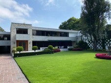 RESIDENCIA EN VENTA O RENTA EN LAS LOMAS DE CHAPULTEPEC