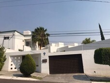 Se Vende Residencia en Villas del Mesón, UNA PLANTA, Terreno 1,000 m2, Única.