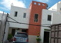 venta casa en condominio con alberca col. lomas de atzingo cuernavaca morelos