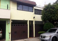 10 cuartos, 187 m vendo casa sola en residencial acueducto de guadalupe