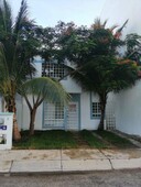 3 cuartos, 130 m 9,500 casa de 3 recamaras, sol del mayab cancun