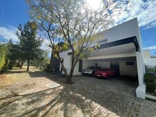 Venta de Casa en Residencial Trojes del Sol, en Aguascalientes.