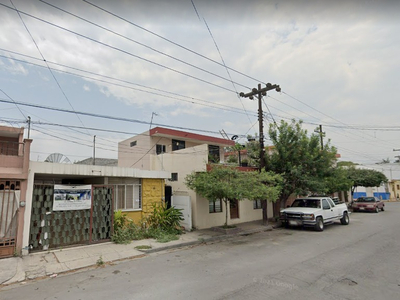 ¡¡ Casa En Remate!! Mitras Norte, Monterrey, Nuevo Leon. -ada