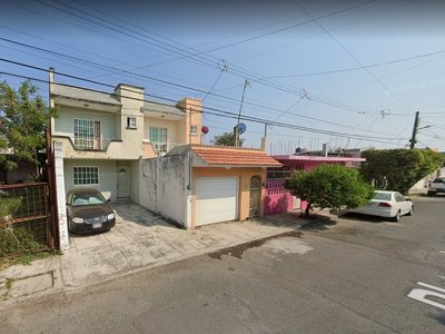 Casa En Venta, Fracc. Playa Linda Veracruz, Veracruz. -camt