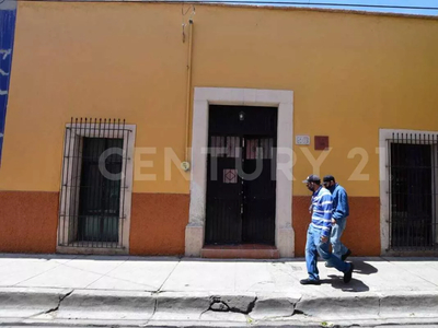 Casa En Venta En Calle Zarco, Zona Centro, Durango, México.