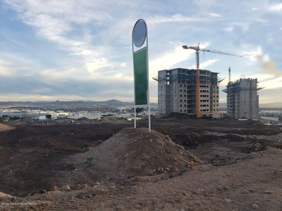 Qh1 5286 Lote 1,200m2 Uso De Suelo Comercial, F.j. Serra Querétaro