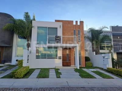 Casa en Venta en Cumbres del Lago, Juriquilla, Queretaro