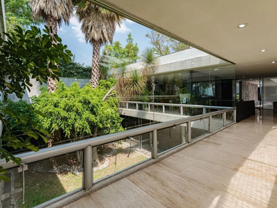 Casa Con Uso De Suelo Lomas De Chapultepec