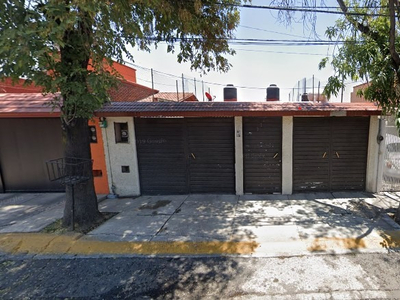 Casa En La Colonia Residencial El Dorado, En Tlalnepantla, Excelente Ubicación (r6)