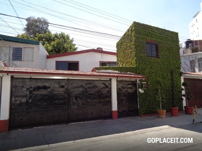 Casa en venta en Arenal de Guadalupe, Tlalpan, CDMX