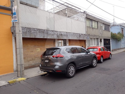 Casa En Venta En Ciudad De Los Deportes