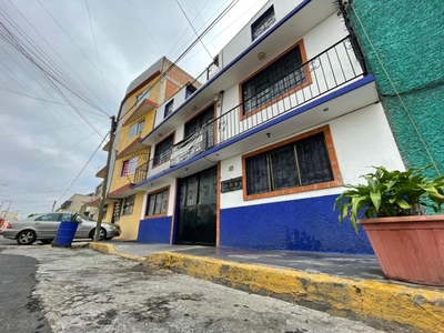 Casa en Venta en Estado de Mexico Ciudad Nezahualcóyotl, Mexico