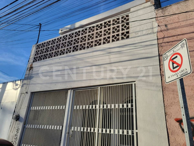 Casa En Venta Para Oportunidad De Uso Comercial En Centro De Monterrey, Nl