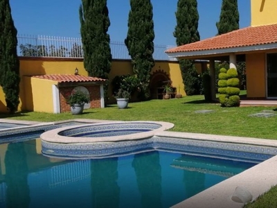 Casa, Propiedad de descanso en venta, Totolapan, Morelos - 4 recámaras - 3 baños