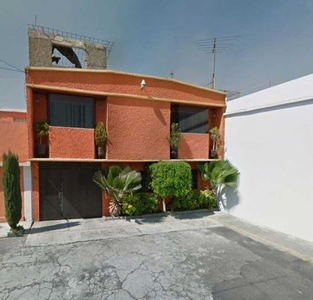 Casa con 3 habitaciones 2 baños, oportunidad en Cdmx Gustavo A. Madero