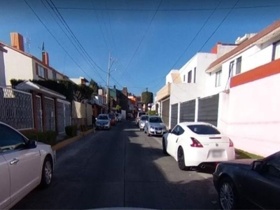 CASA EN REMATE BANCARIO,C.PETREL, Vergel de Las Arboledas en Atizapán,52945