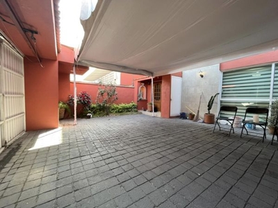 Casa En Venta. Naucalpan. Boulevares. 4 Rec.