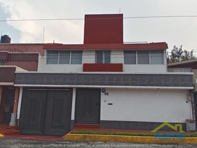 Casa en venta en Jardines de Coyoacán