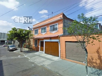 Casa en venta en Lomas de San Ángel Inn de REMATE $4,590,000.00 pesos.