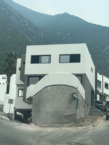 Casa en venta en Lomas del Vergel