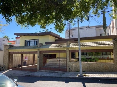 Casa en venta en Vista Hermosa Monterrey