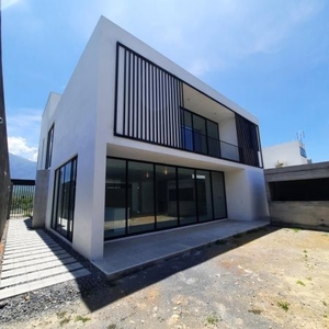 Casa nueva en venta en Sienna Residencial , carretera nacional