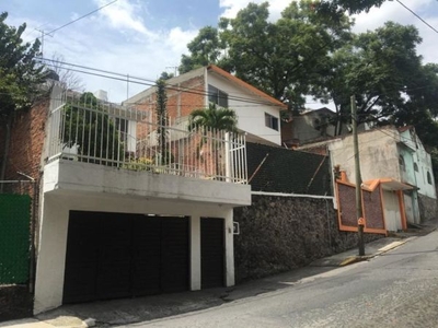 Casa Sola en Lomas de San Antón, Cuernavaca, Morelos /CAEN-584-Cs