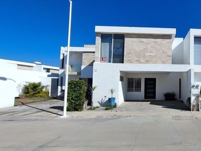 EN VENTA CASA EN EL PALMAR, EJE 128