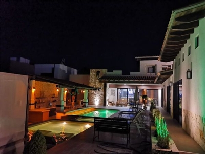 Moderna casa luxury en Balcones de Juriquilla