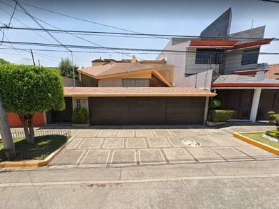 VENTA DE HERMOSA CASA EN CD SATELITE NAUCALPAN