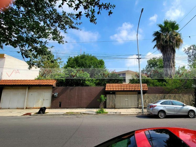 Casa En Venta En Chepevera, Monterrey, Nuevo León