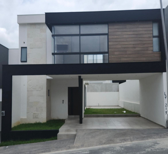 Casa En Venta En El Uro Oriente, Monterrey, Nuevo León