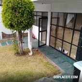 Casa en venta en San Mateo Nopala, Naucalpan, Edo. de México - 8 habitaciones - 5 baños