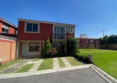 vendo casa cerca aerop. toluca, 35 min santa fe