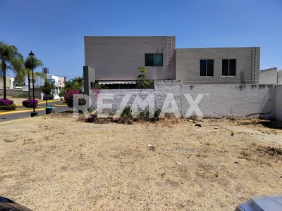 TERRENO EN VENTA