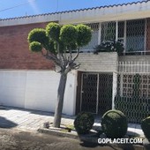 Casa en Venta - Hermosa! En Los Pilares. Por Walmart San Manuel, Puebla - amueblada - 2 baños - 263 m2