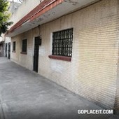 En Venta, Casa con uso comercial en Col. Simón Bolívar, Venustiano Carranza - 3 baños - 323 m2