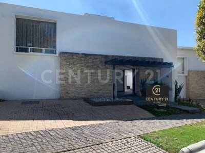 Casa en Venta - Cluster 777 - Lomas de Angelópolis