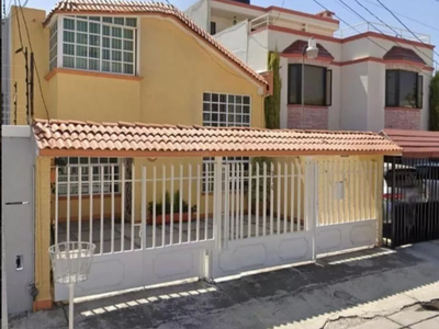 Casa en venta Lima 216, Mz 017, Valle Dorado, 54020 Tlalnepantla, Méx., México
